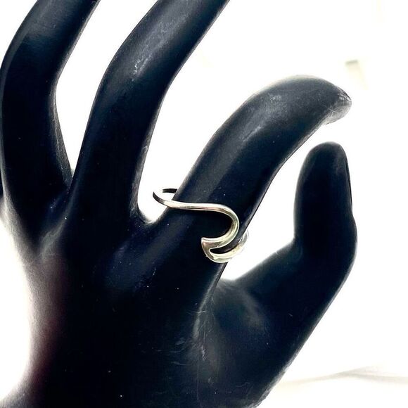 ZY# Sterling 925 Silver Geo Mod Ring Sz.7 - Picture 3 of 8